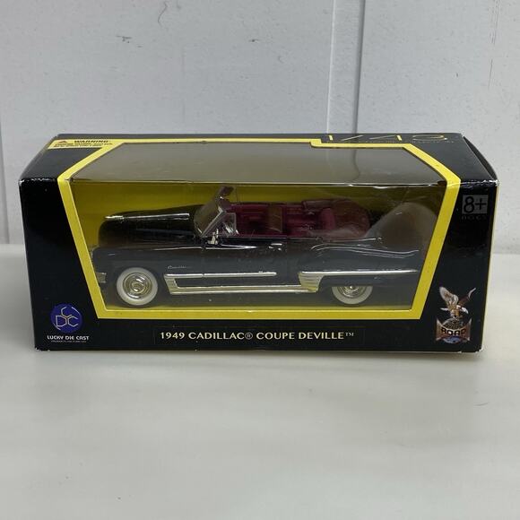 1949 Cadillac Coupe DeVille Convertible Black 1:43 Diecast Car by Road Signature - Picture 1 of 7